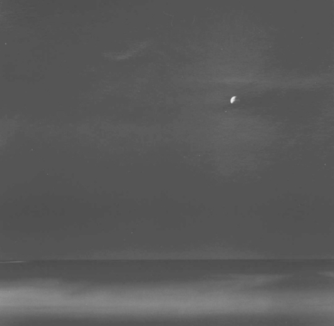 Lola García Berro. La luna y el mar, 60 x 60 cm