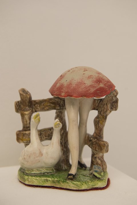 Andres Toro. Champignon, 14 x 12 x 8 cm