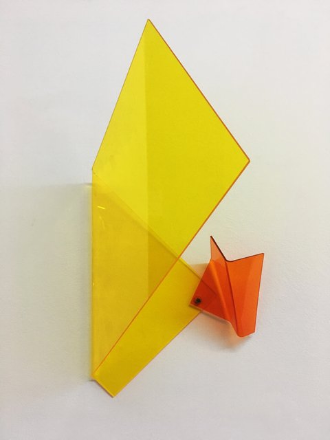 Leo Ocello. Origami de pared, 60 x 30 x 20 cm