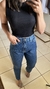 Calça Mom Jeans Caren Lavagem Media na internet