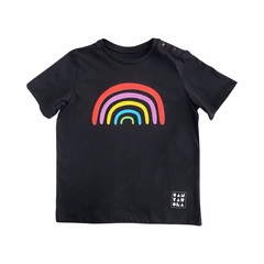 Camiseta infantil Arco Íris - Preta