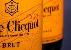 Champagne Veuve Clicquot Brut 750 mL - comprar online