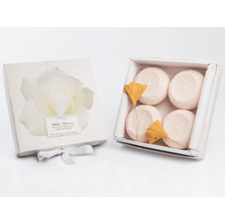 Jabón White Flowers Premium Caja - comprar online