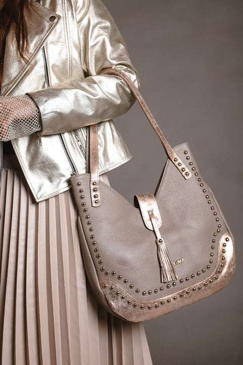 Mujeres de linaje camperas best sale
