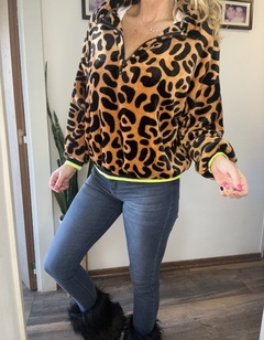 Buzo osito Leopardo con fluo - tienda online