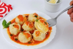 Ñoquis de papa rellenos con salsa filetto "Cookly"