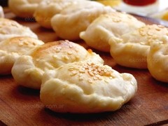 SAMBUSEK EMPANADAS DE QUESO COPETIN x 12