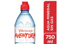 Agua mineral con pico 750ml "Villavicencio"