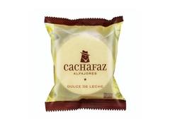 Alfajor de maicena relleno de dulce de leche "Cachafaz"