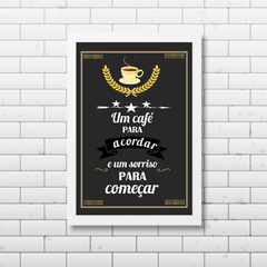 PLACA FRASE CAFÉ PARA ACORDAR na internet