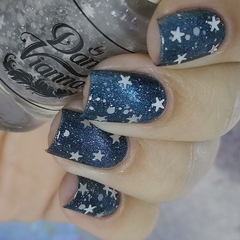 Stars are Beautiful - By Dany Vianna Esmaltes Artesanais