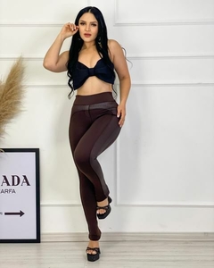 Calça legging Montaria Flanelada Ref 232023 - Preta Madá Jeans