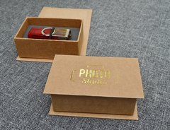 Kit com 30 Caixas de Pen Drive Kraft gravação Dourada na internet