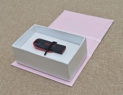 porta-pen-drive-rosa-4