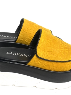 Sandalia Sarkany T.36 Negro Y Mostaza (82686) - comprar online