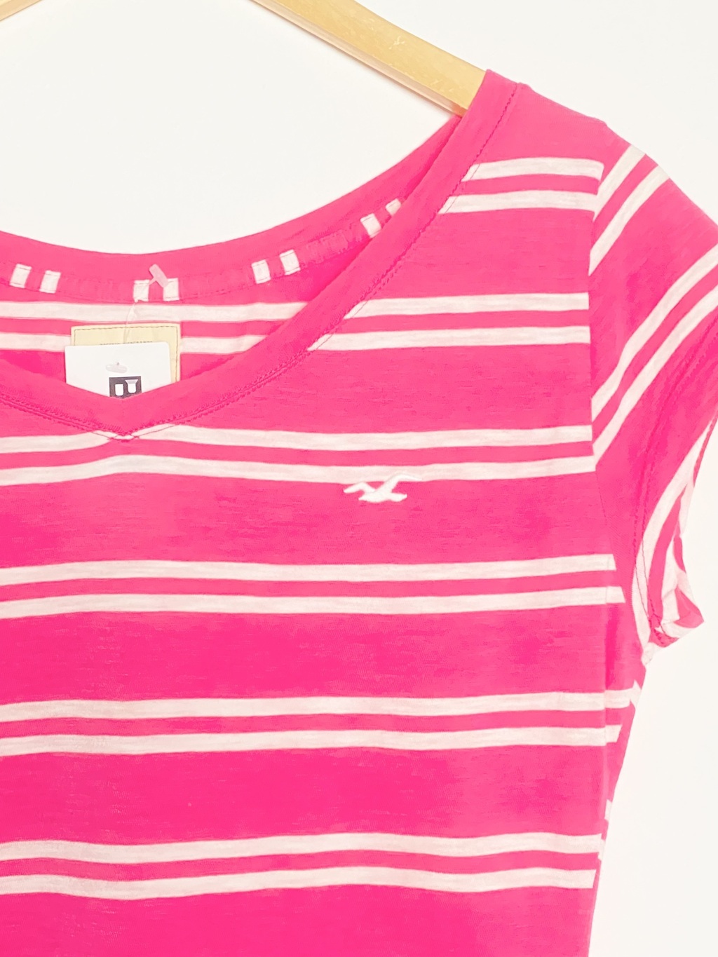 Remera Hollister T.S Rosa Rayas 78935 BUNKERBSAS