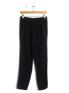 Pantalon H&M negro T.S (V2484)