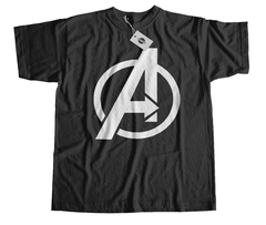 Remera Avengers Logo