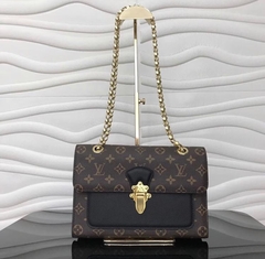 Bolsa Louis Vuitton Victoire Preta Italiana