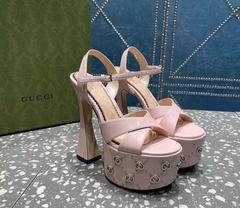 Sandália Gucci Interlocking G Studs Rosa Italiana