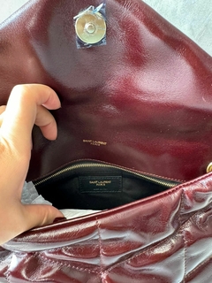 Imagem do Bolsa YSL Loulou Puffer Vinho Bordô Italiana