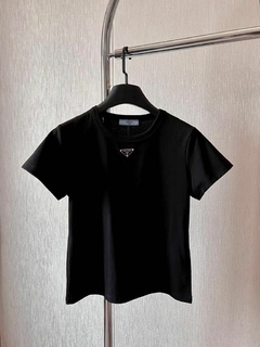 Camiseta Prada Preta Feminina