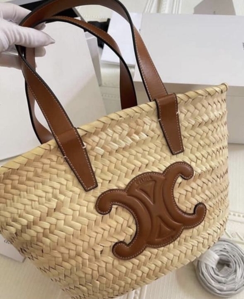Bolsa Celine Triomphe Cesta em Rafia