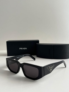 Óculos Prada Preto Italiana