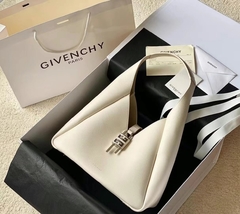 Bolsa Givenchy G-Hobo Média Branca Italiana