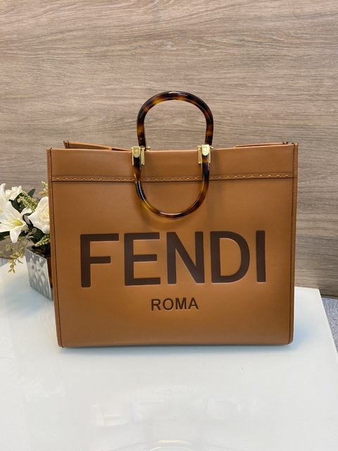 Fendi roma bolsa new arrivals