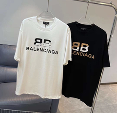 Camiseta Balenciaga Branca e Preta Italiana