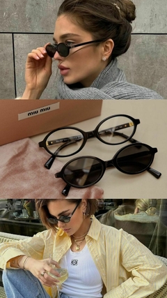 Óculos Miu Miu Preto e Transparente Italiana