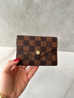 Carteira Louis Vuitton Victorine Ebene Vermelha Italiana