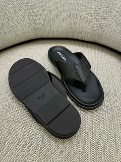 Chinelo Prada Masculino Preto Italiana na internet