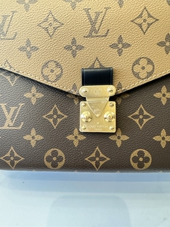 BOLSA LOUIS VUITTON POCHETTE REVERSED