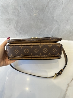 Bolsa Louis Vuitton Metis Pochette Reverse Italiana - loja online