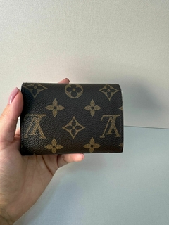 Carteira Louis Vuitton Victorine Vinho Pequena Italiana na internet