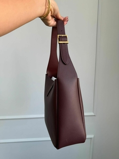 Bolsa YSL de Ombro Le 5 à 7 Vinho Italiana - Bolsas e Grife