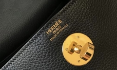 Bolsa Hermès Lindy Preta com Dourado Italiana - loja online