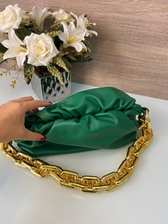 Bolsa Bottega Veneta The Pouch com Corrente Verde Italiana - comprar online