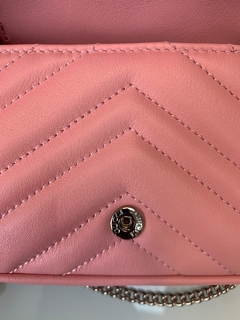 Bolsa Gucci Super Mini Marmont Rosa Italiana - Bolsas e Grife