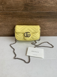 Bolsa Gucci Super Mini Marmont Amarela Italiana