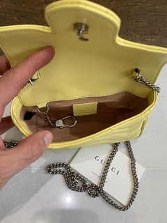 Bolsa Gucci Super Mini Marmont Amarela Italiana na internet