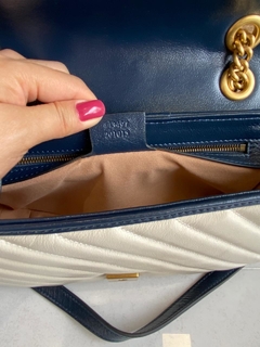 Bolsa Gucci Marmont GG Pequena Off White e Azul Italiana