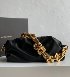 Bolsa Bottega Veneta The Chain Pouch com Corrente PReta Italiana