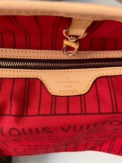 Bolsa Louis Vuitton Neverfull Monogram Interior Vermelho MM Italiana - loja online