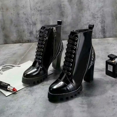 Bota Louis Vuitton Ankle Boot Star Trail Preta Italiana - comprar online