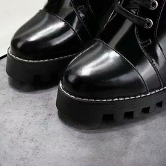 Bota Louis Vuitton Ankle Boot Star Trail Preta Italiana na internet