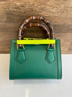 Bolsa Gucci Diana Mini Verde Italiana - comprar online