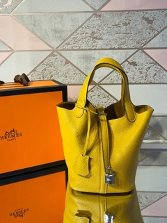 Bolsa Hermes Picotin Lock 18 Amarela Italiana